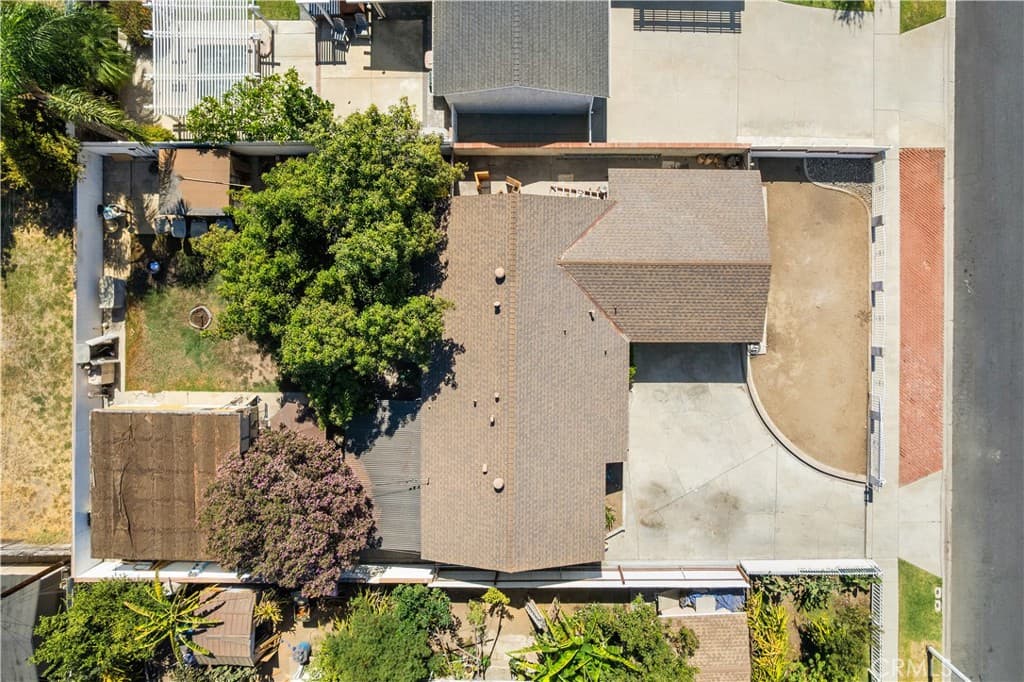 Home at 14843 Prichard, La Puente — photo 4 of 12