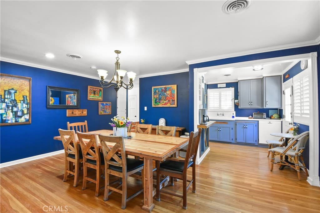 Home at 346 Saint Bonaventure, Claremont — photo 3 of 12