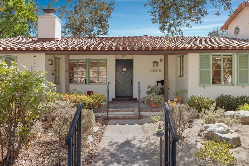 Home at 1190 Berkeley Avenue, Claremont — photo 5 of 12