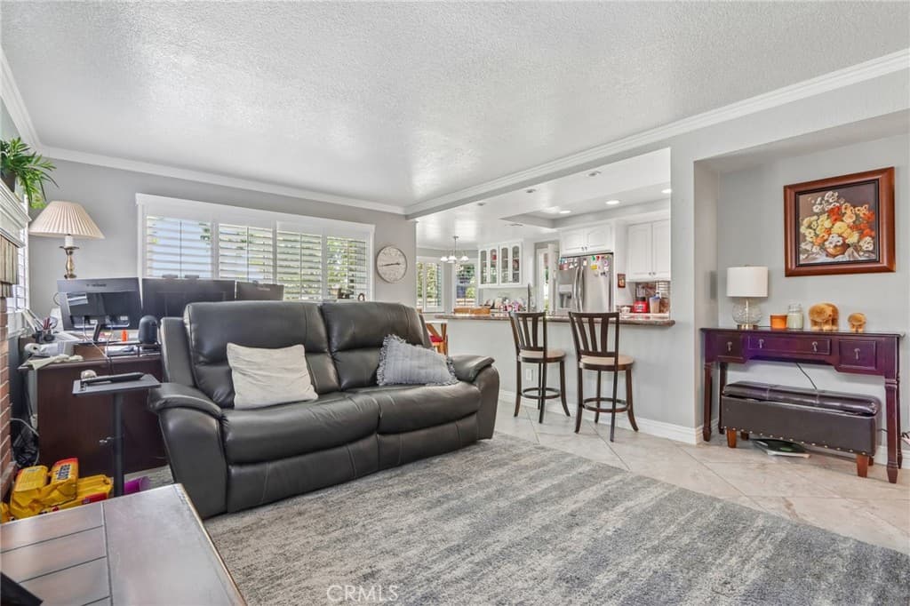 Home at 4914 Calle El Toro, La Verne — photo 9 of 12