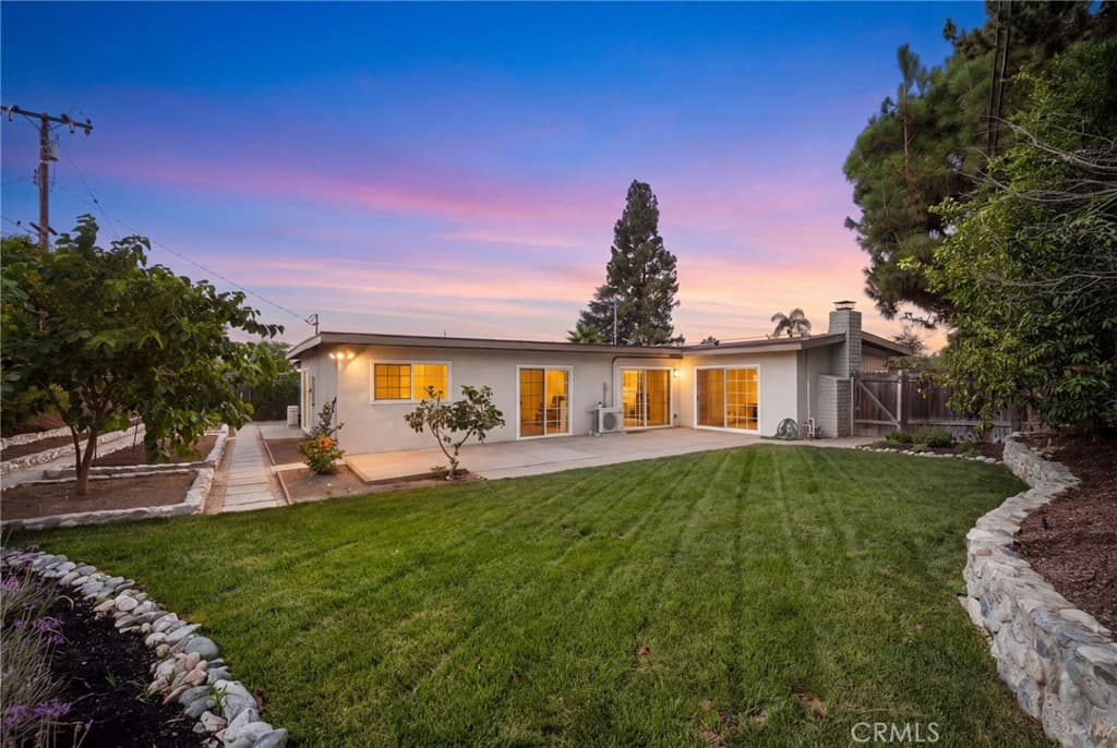 Home at 1686 Longwood Avenue, Claremont — photo 3 of 12