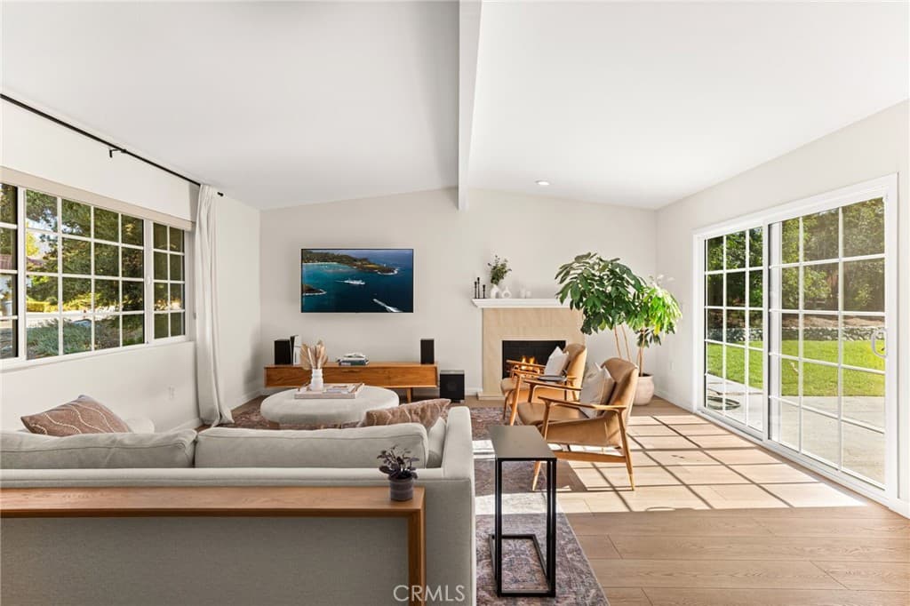 Home at 1686 Longwood Avenue, Claremont — photo 9 of 12