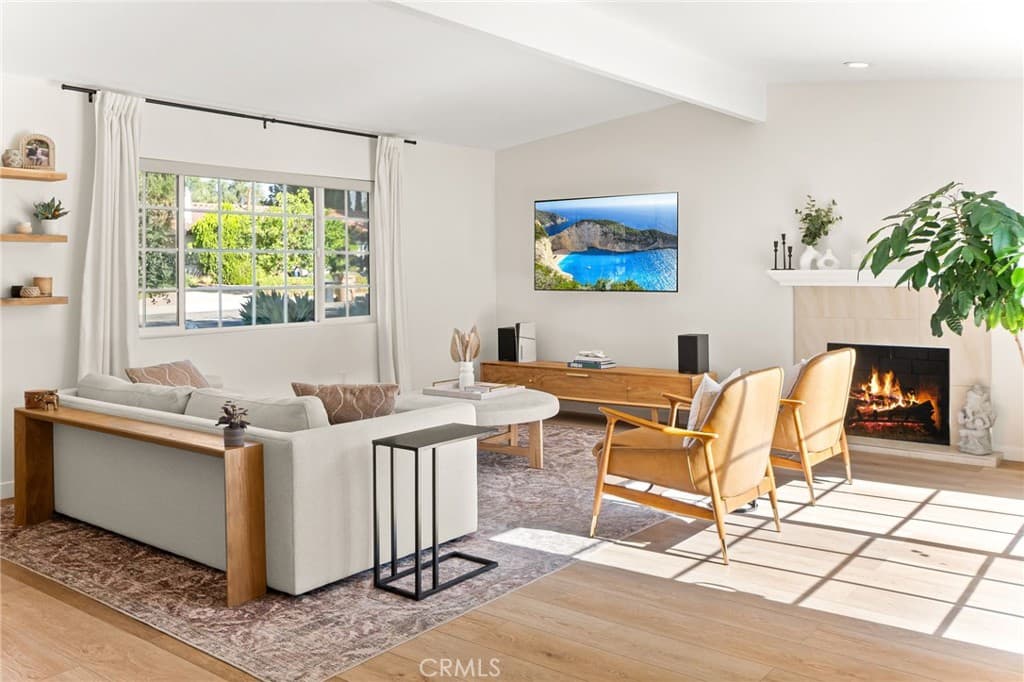 Home at 1686 Longwood Avenue, Claremont — photo 10 of 12