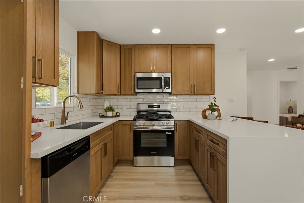 Home at 221 N Sunkist, West Covina — photo 7 of 12