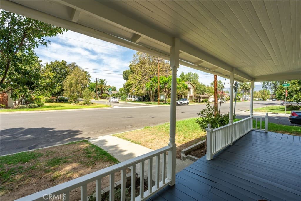 Home at 2450 I, La Verne — photo 6 of 12