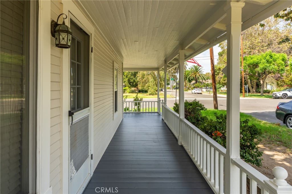 Home at 2450 I, La Verne — photo 8 of 12