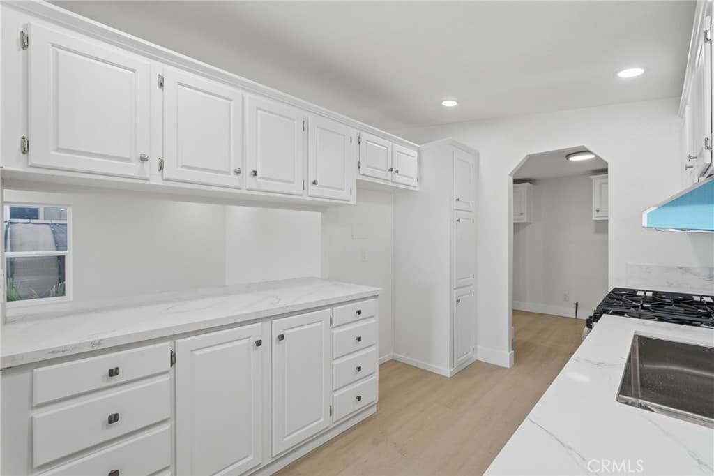 Home at 3530 Damien 141, La Verne — photo 10 of 12