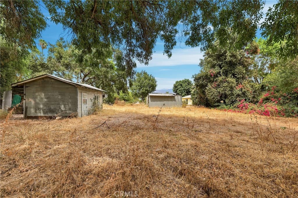 Home at 1436 3rd Street, La Verne — photo 11 of 12