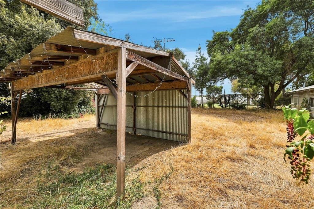 Home at 1436 3rd Street, La Verne — photo 9 of 12
