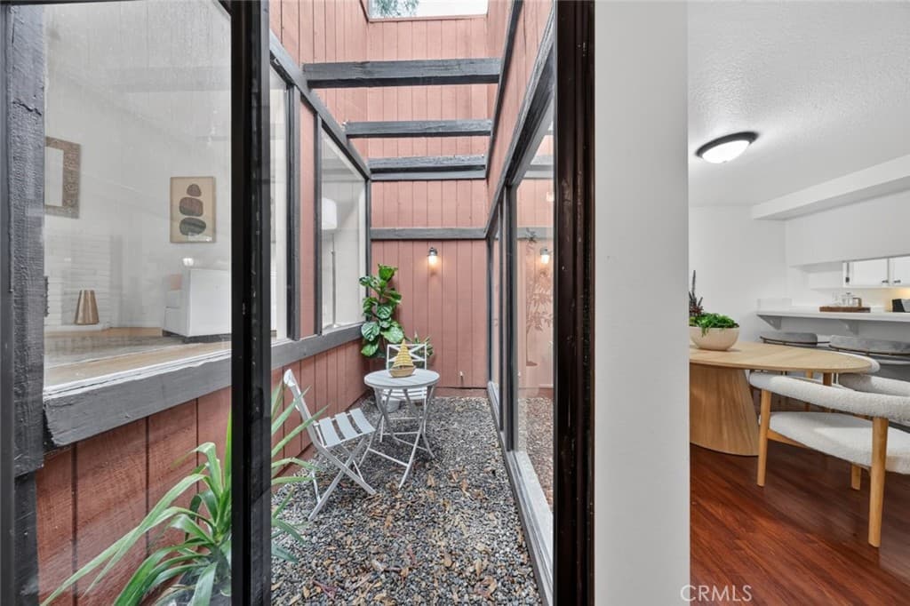 Townhouse at 130 E Via Vaquero, San Dimas — photo 9 of 12