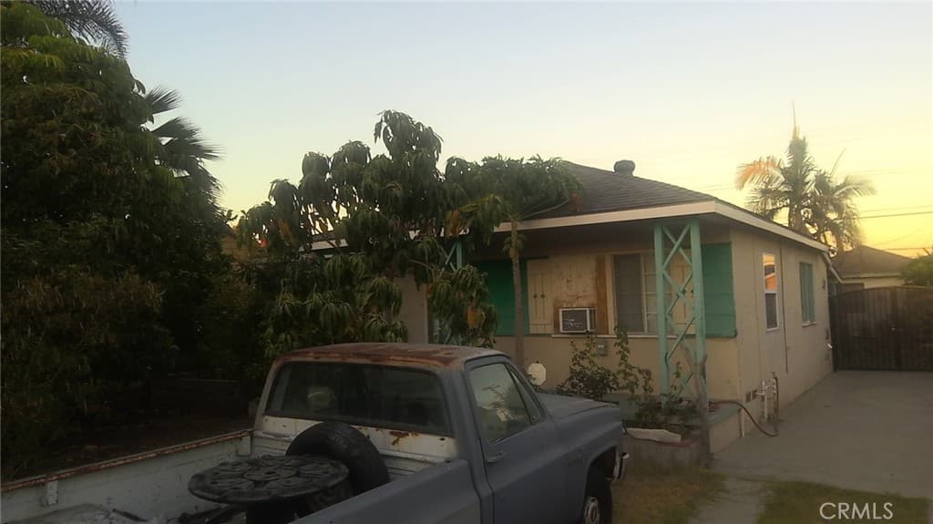 Home at 5028 Wimmer, Baldwin Park — photo 1 of 11