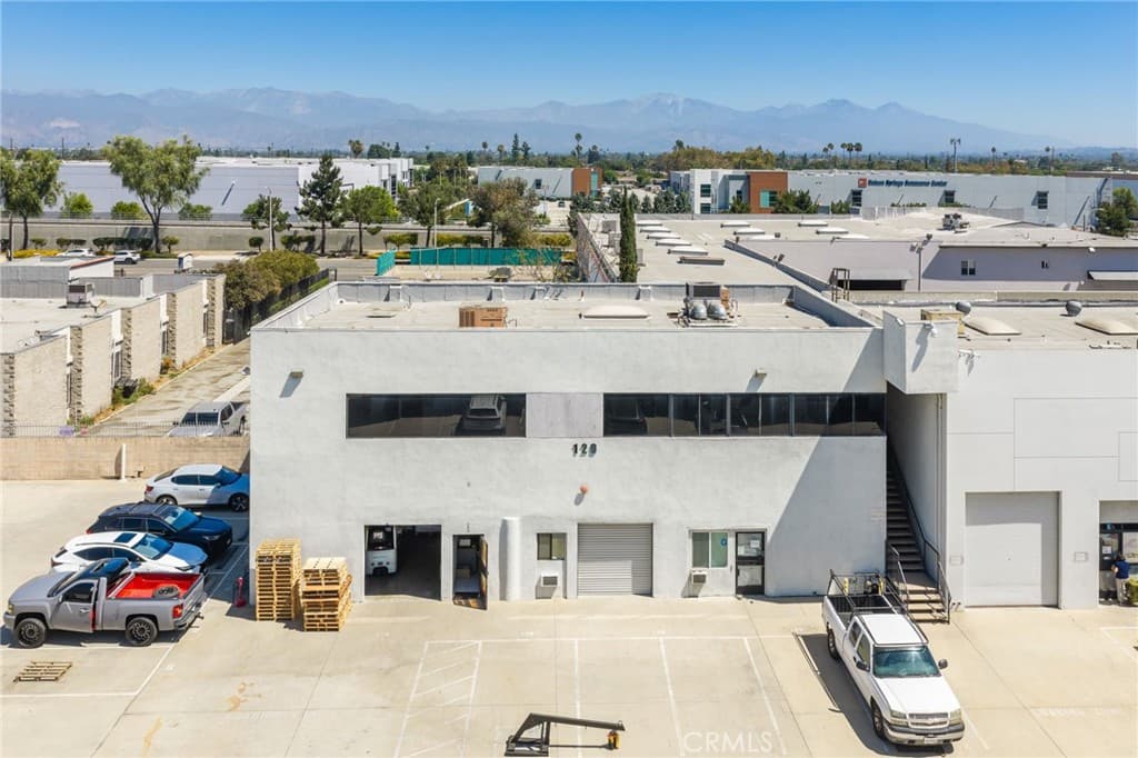 Commercial at 129 S 8th, La Puente — photo 3 of 12