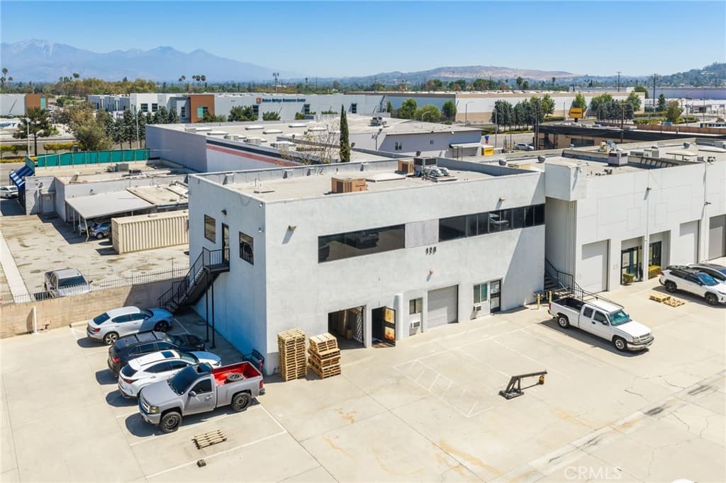 Commercial at 129 S 8th, La Puente — photo 4 of 12