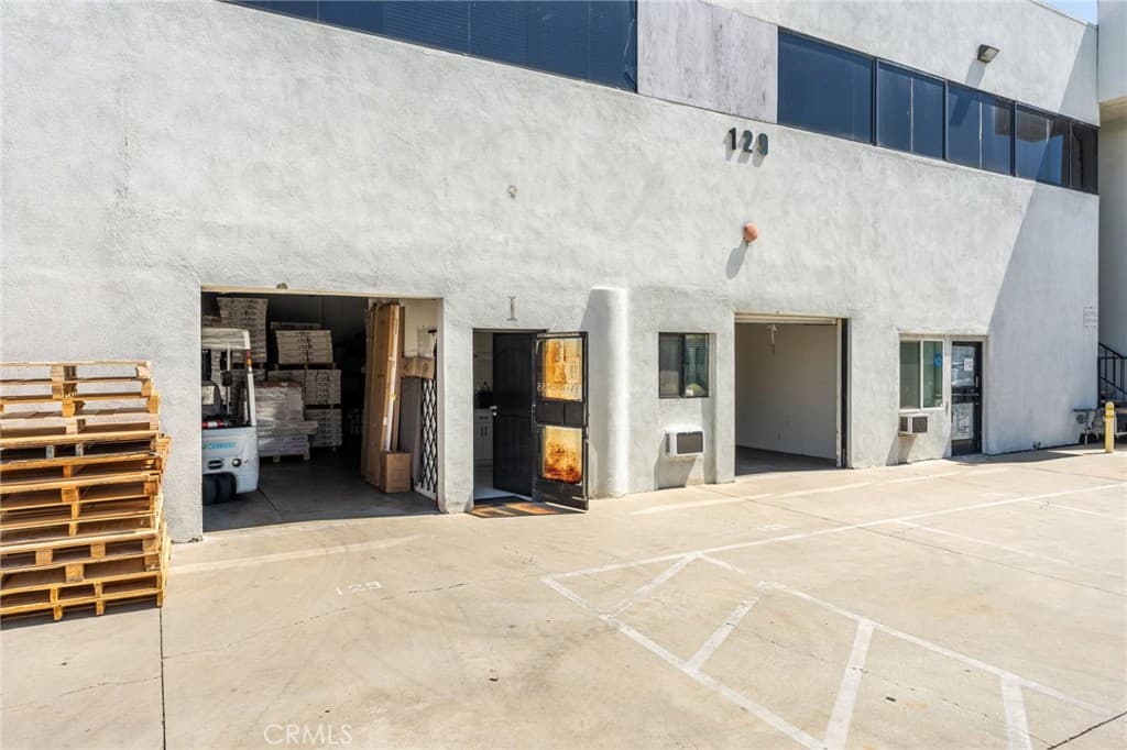 Commercial at 129 S 8th, La Puente — photo 10 of 12