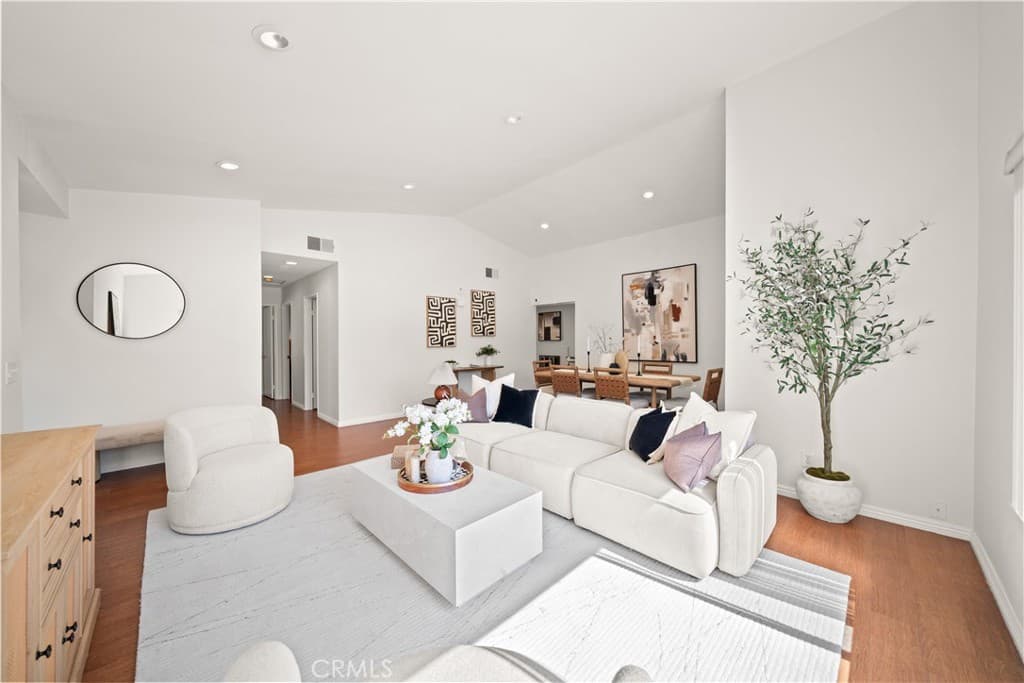 Home at 712 Marylie Lane, Walnut — photo 2 of 6