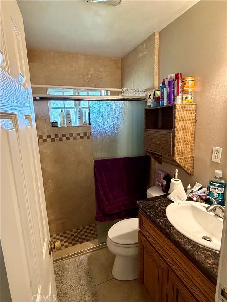 Home at 1245 Ross, Pomona — photo 10 of 12