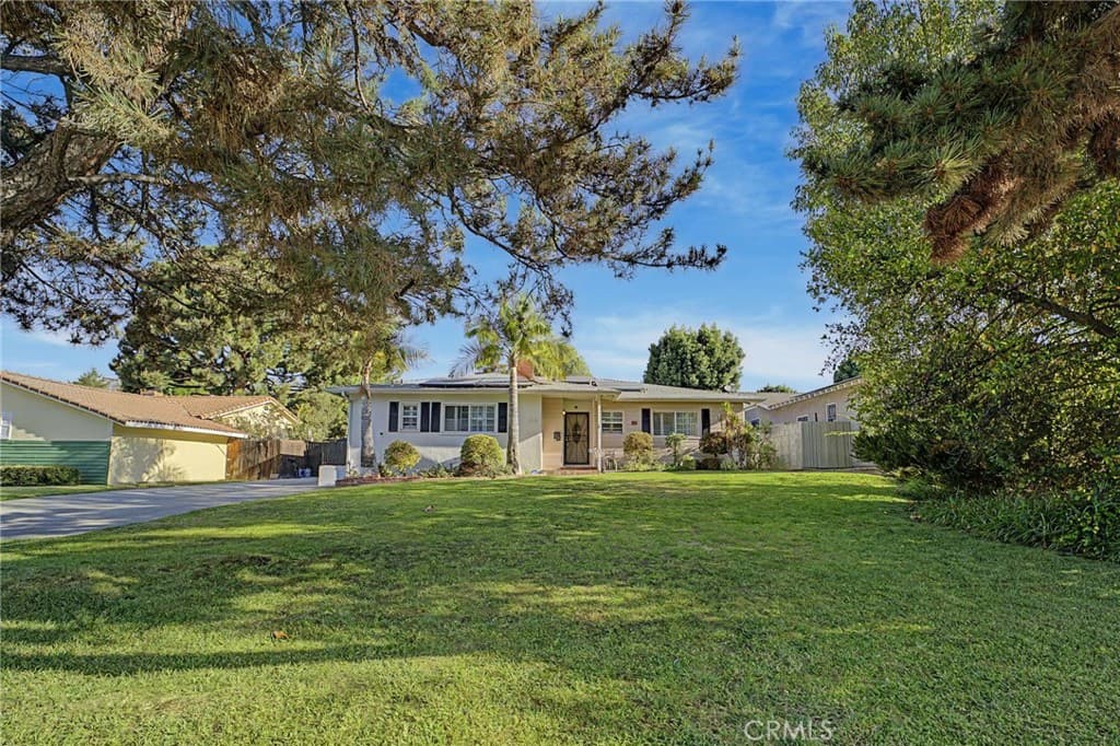 Home at 621 E Cypress Avenue, Glendora — photo 1 of 12