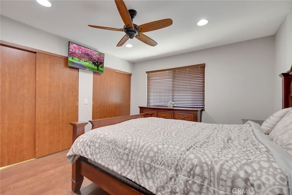 Townhouse at 878 W 13th, Azusa — photo 5 of 12