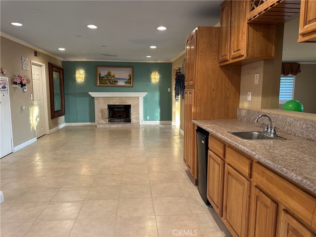 Home at 24237 Seagreen Dr, Diamond Bar — photo 7 of 12