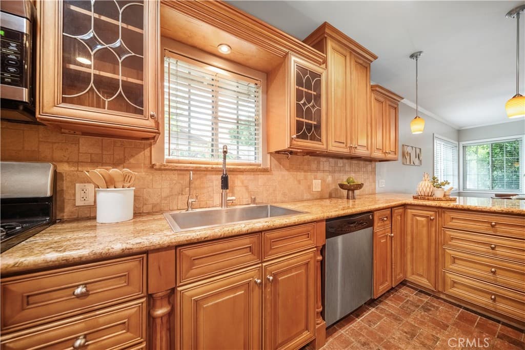 Home at 1151 E Comstock Avenue, Glendora — photo 12 of 12