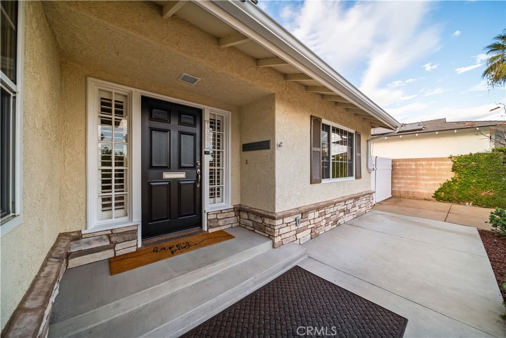 Home at 1151 E Comstock Avenue, Glendora — photo 4 of 12