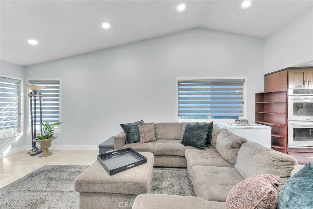 Home at 1537 Meadow Glen, Diamond Bar — photo 9 of 12