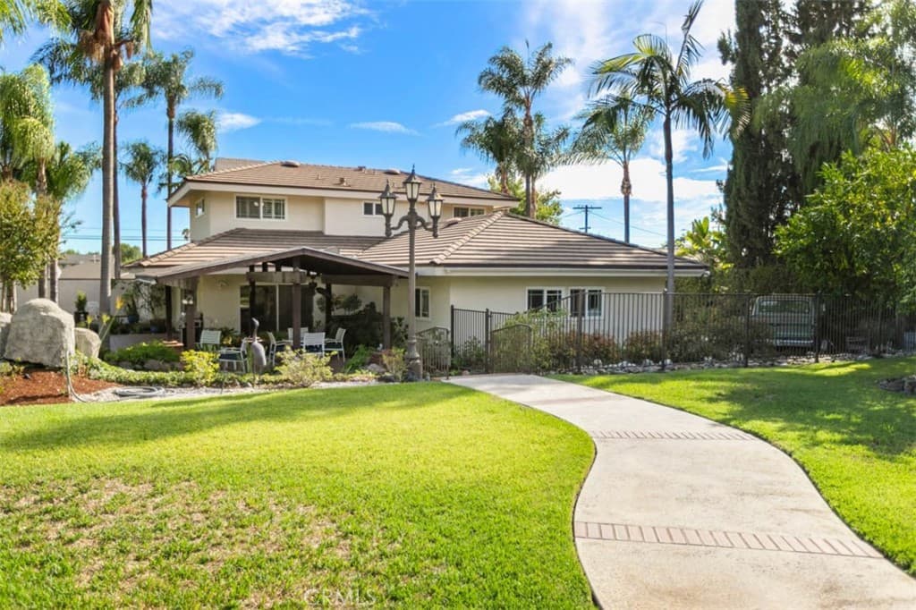 Home at 1145 E Sierra Madre Avenue, Glendora — photo 3 of 10