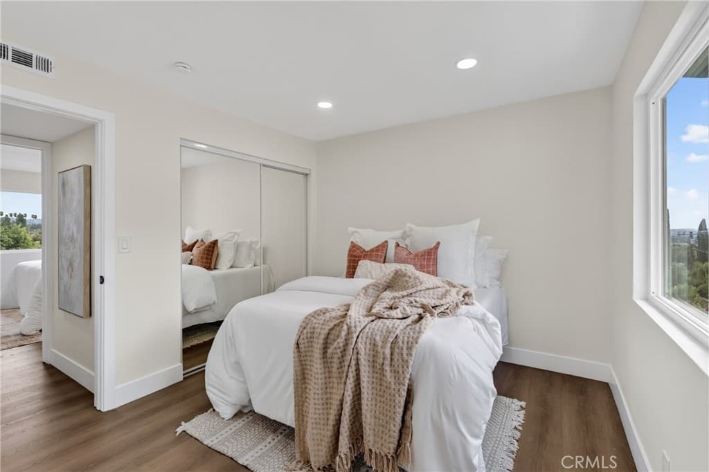Home at 751 N Grand, Glendora — photo 9 of 12