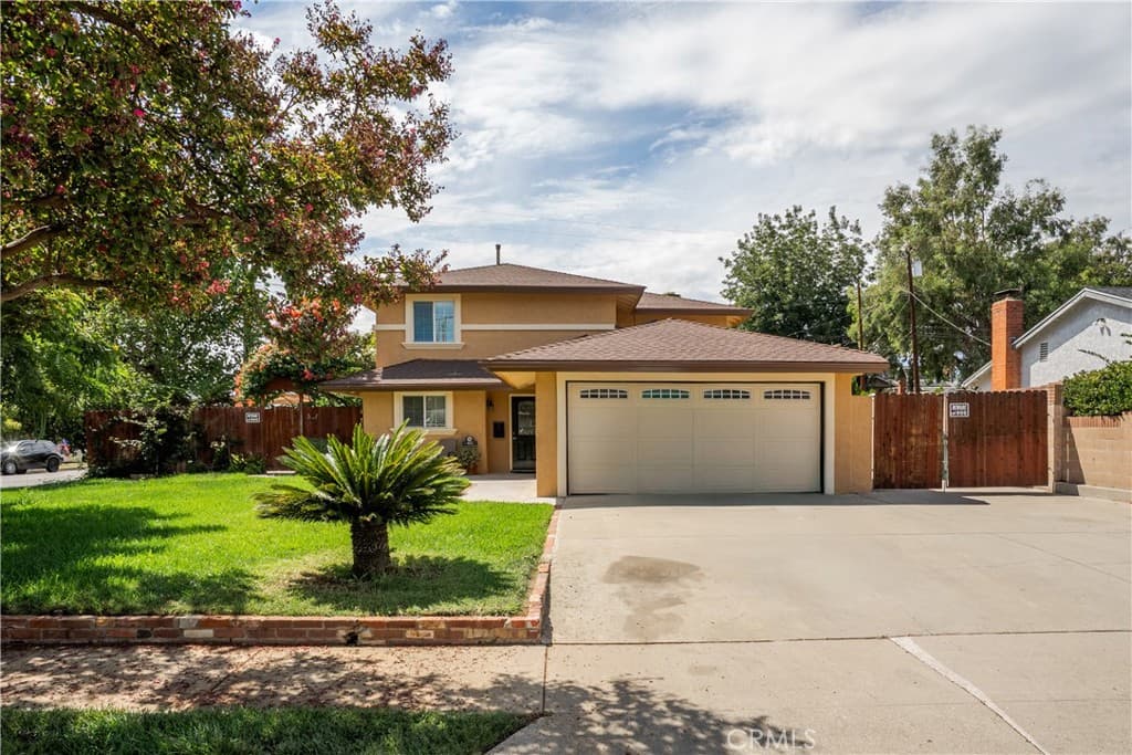 Home at 403 N Shaftesbury, San Dimas — photo 1 of 12