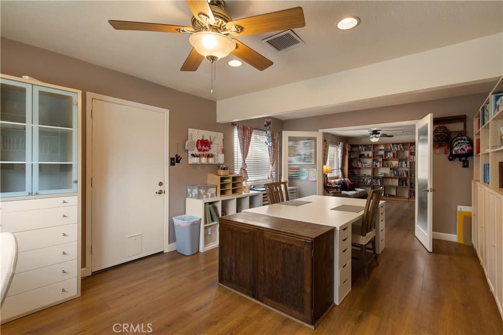 Home at 403 N Shaftesbury, San Dimas — photo 8 of 12