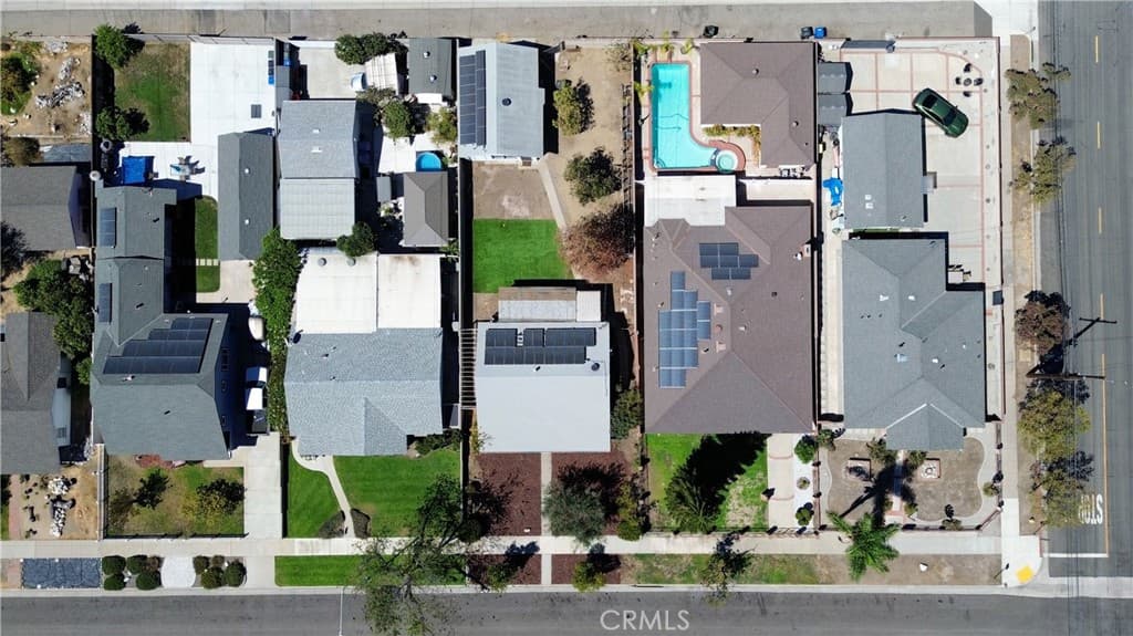 Home at 939 N Orange, Azusa — photo 5 of 12