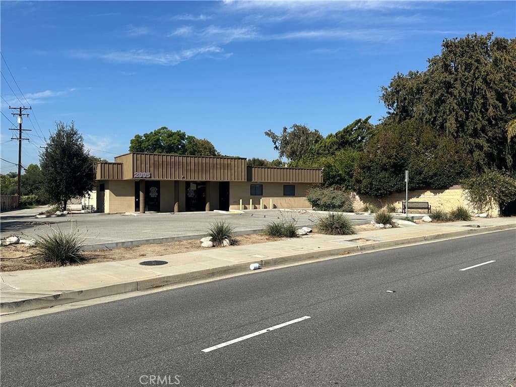 Home at 2005 N Garey N, Pomona — photo 12 of 12