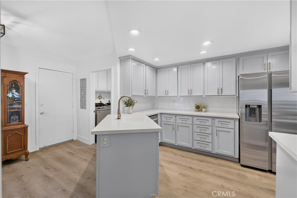 Home at 607 North Cataract Avenue, San Dimas — photo 11 of 12