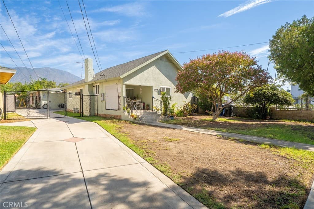 Multi-Family at 527 E Maple, Monrovia — photo 1 of 12