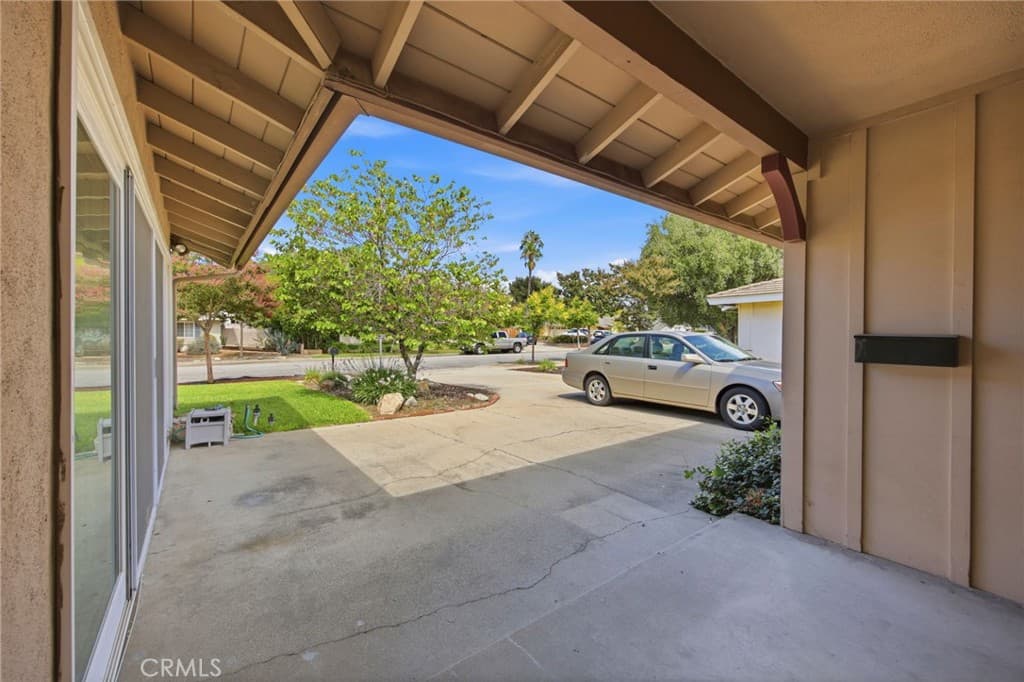 Home at 610 Ridgefield, Claremont — photo 9 of 12