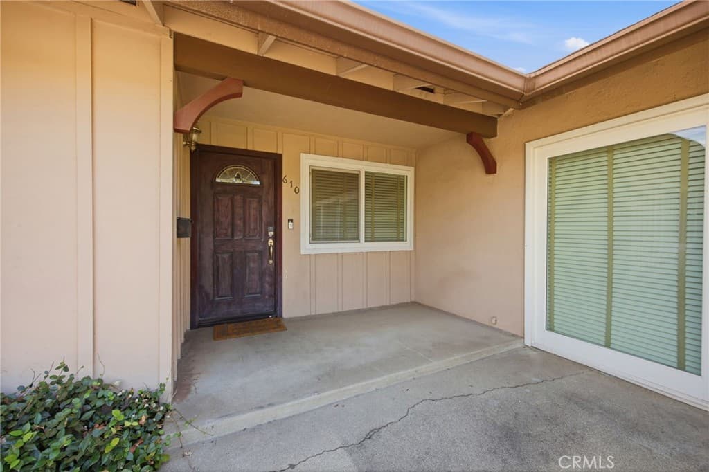 Home at 610 Ridgefield, Claremont — photo 10 of 12