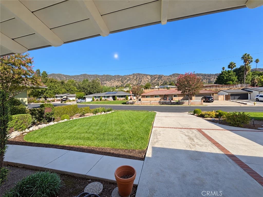 Home at 644 Crestglen Road, Glendora — photo 12 of 12