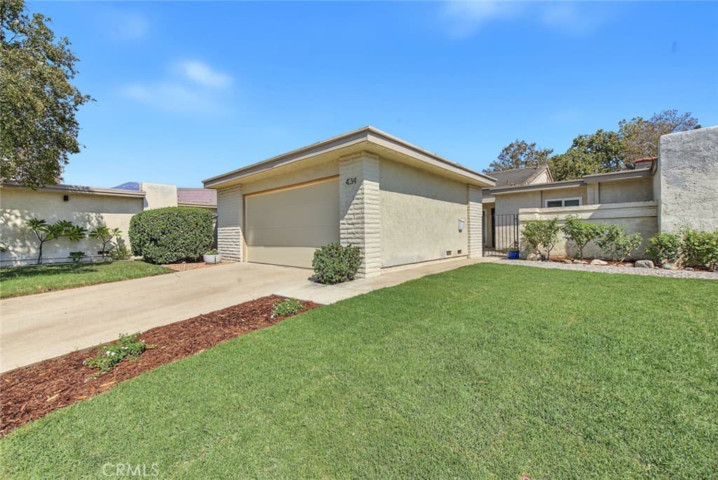 Home at 434 Champlain, Claremont — photo 1 of 12