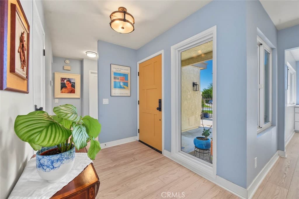 Home at 434 Champlain, Claremont — photo 6 of 12
