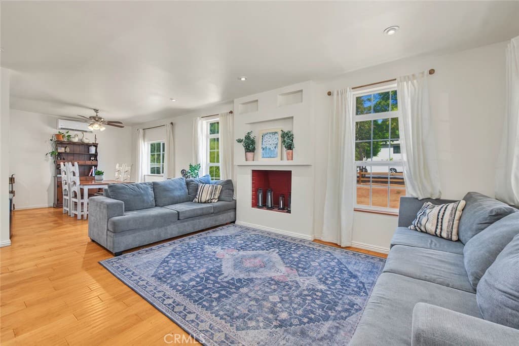 Home at 321 N Cataract, San Dimas — photo 6 of 12