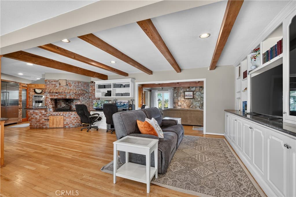 Home at 20620 E Covina Hills Road, Covina — photo 10 of 12