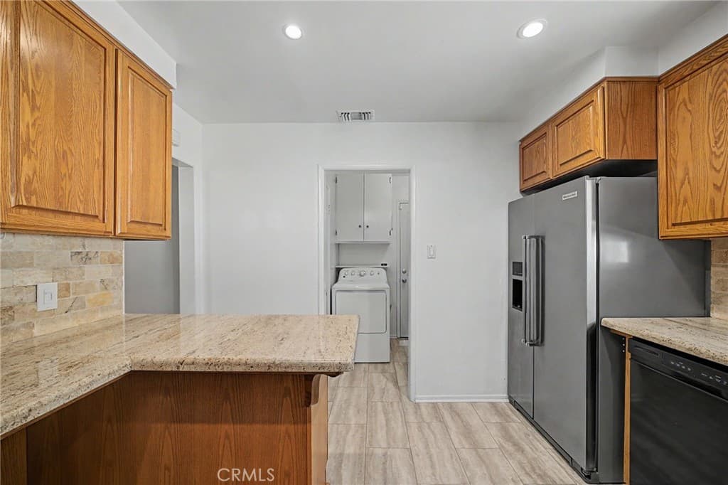 Home at 347 W Leeside, Glendora — photo 4 of 12