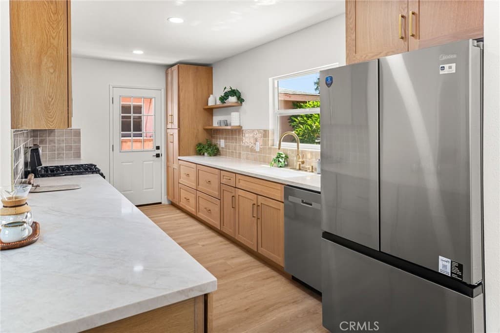 Home at 14609 Cavette, Baldwin Park — photo 9 of 12