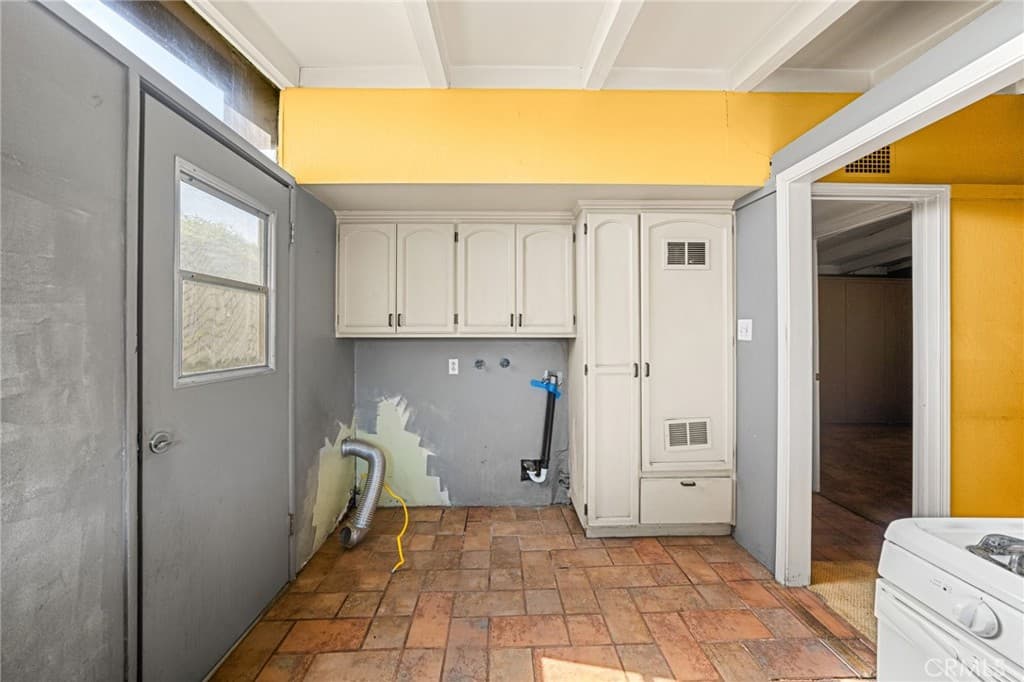Home at 229 S Shipman, La Puente — photo 11 of 12