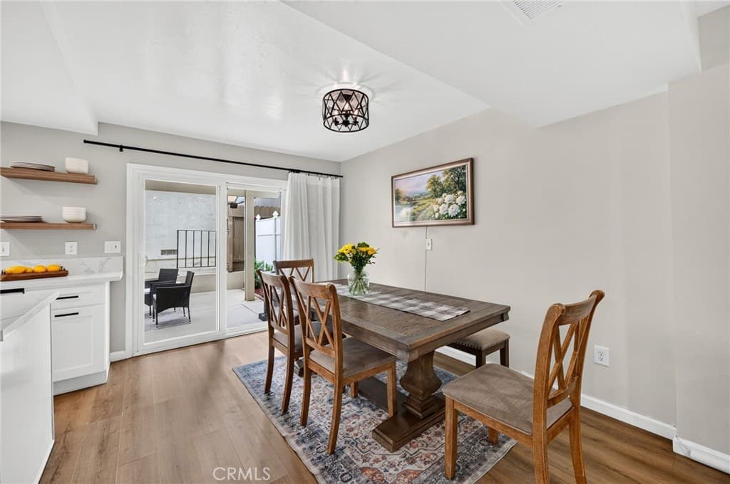 Townhouse at 1285 Tarryglen Ln, San Dimas — photo 9 of 12