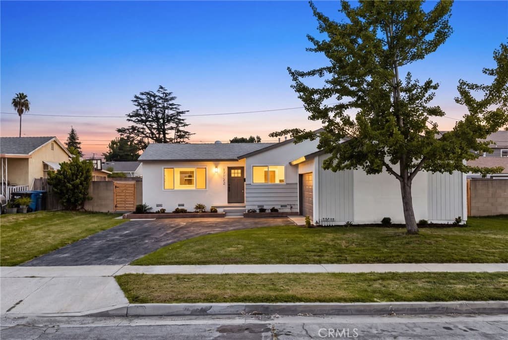 Home at 17722 E Benbow Street, Covina — photo 2 of 12