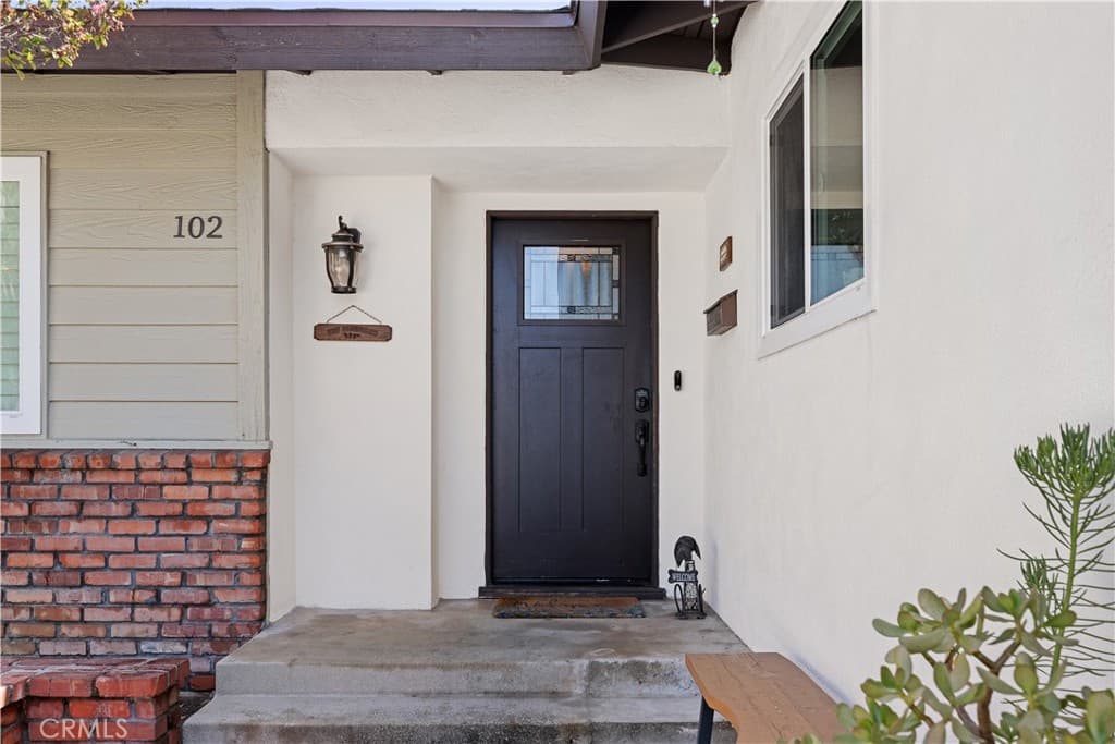 Home at 102 N San Jose Drive, Glendora — photo 4 of 12
