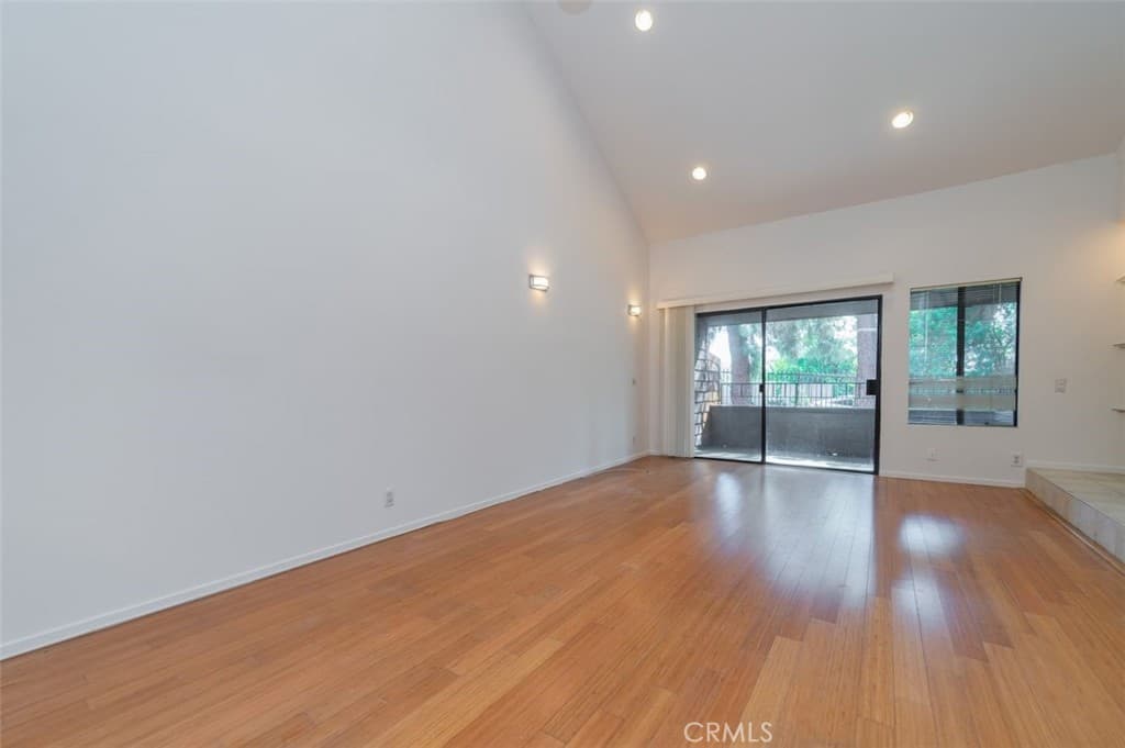 Condo at 318 S Prospectors 44, Diamond Bar — photo 8 of 12