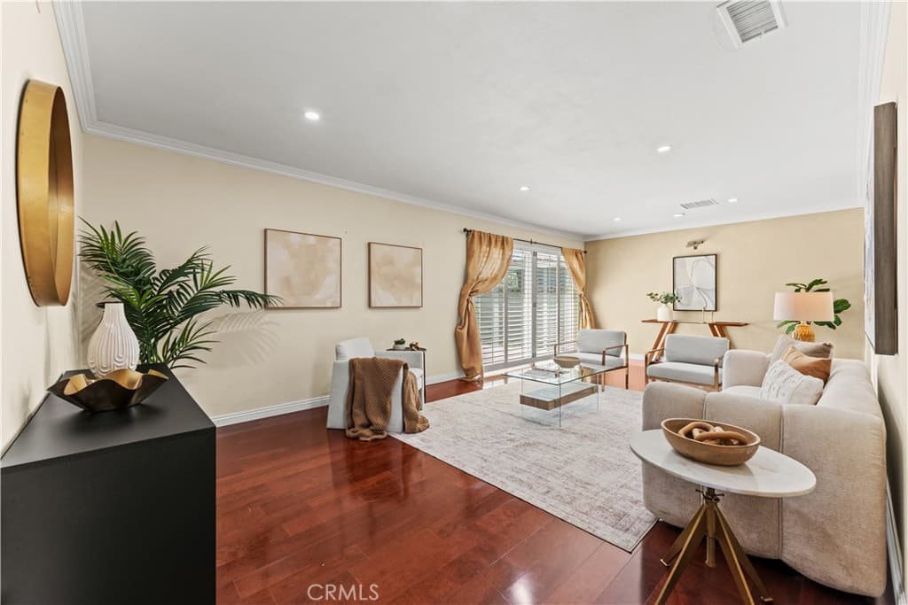Home at 308 Clintwood, La Puente — photo 8 of 12
