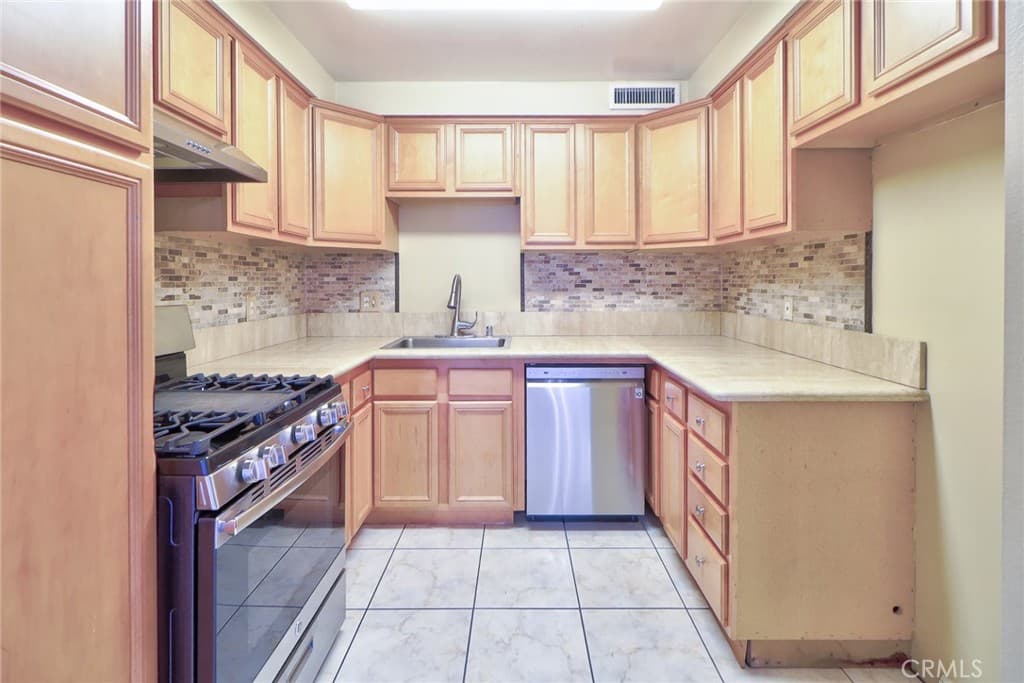 Condo at 1375 Cypress, San Dimas — photo 3 of 12